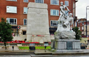 Hull Remembrance Sunday Parade @ Hull War Memorial